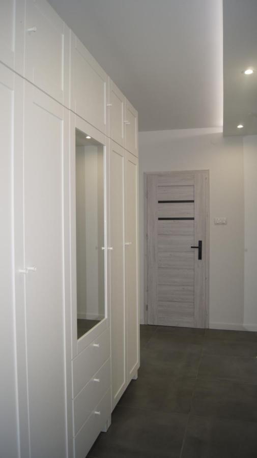 Apartament Blisko Wszedzie Ostrowiec Swietokrzyski Bagian luar foto