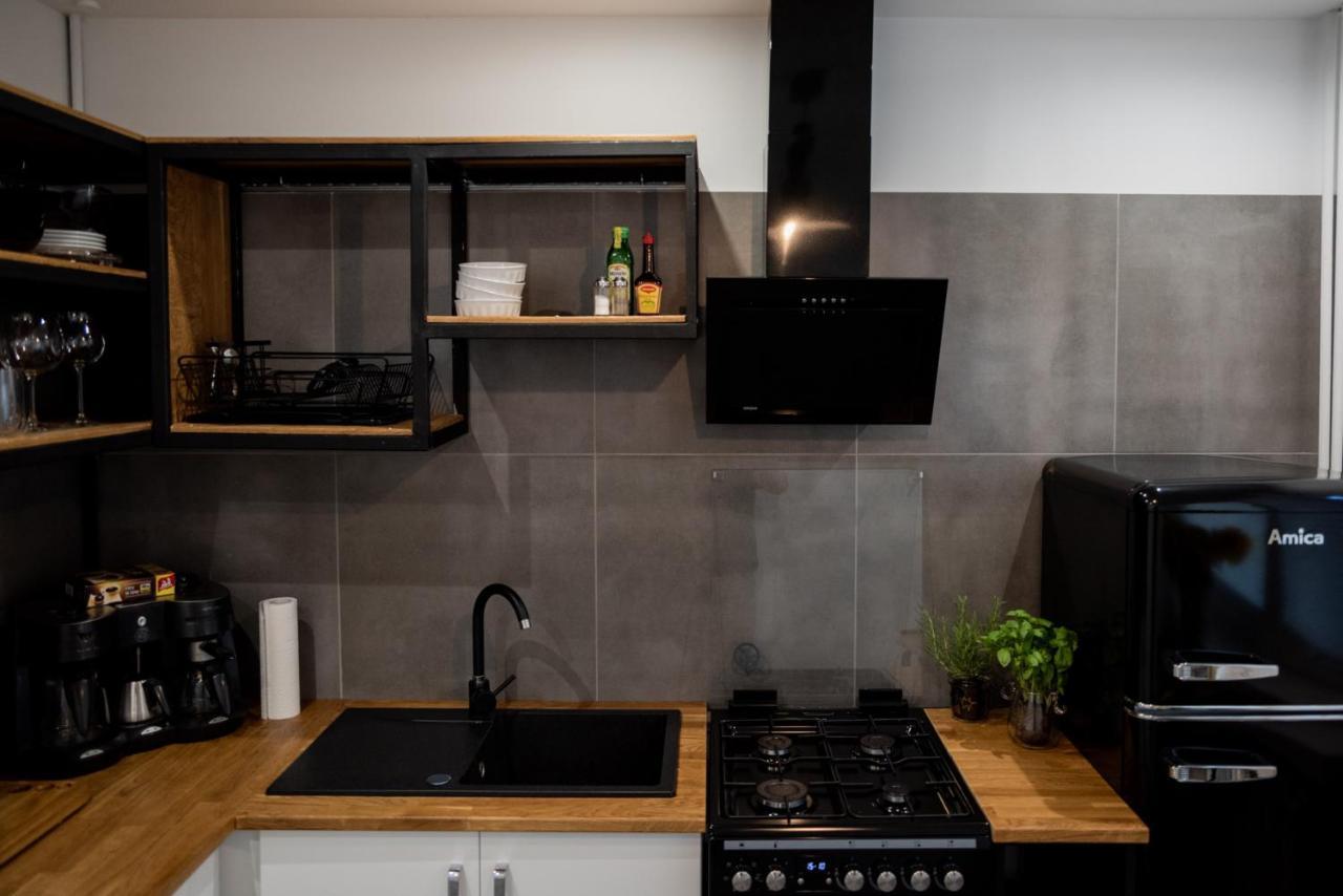 Apartament Blisko Wszedzie Ostrowiec Swietokrzyski Bagian luar foto